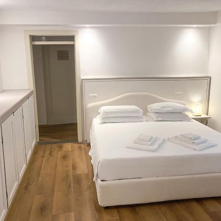 Palazzo D'Oltrarno - Residenza D'Epoca Bed & Breakfast Florence Ngoại thất bức ảnh